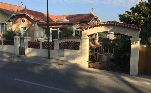 Vente Maison 5 Pieces De 110 M2 83500 La Seyne Sur Mer 1936 A Saisir Entre Fabregas Et Mar Vivo à 2 Minutes De La Plage Maison